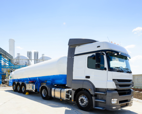 Surveillance camions citerne-transport hydrocarbures